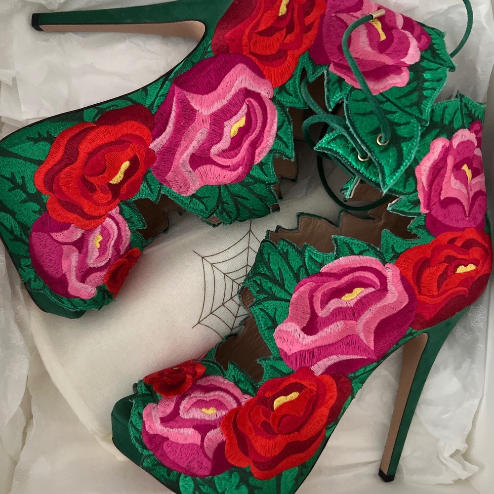 Charlotte Olympia Hibiscus
